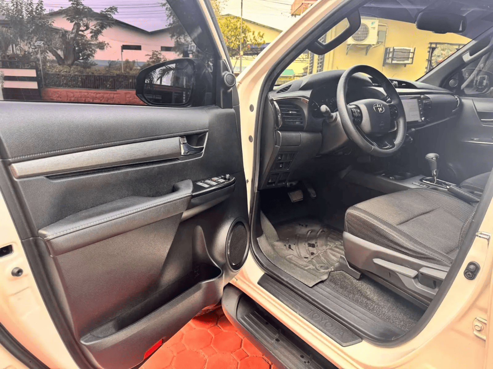 Used 1
                    TOYOTA
                     for Sale Image
